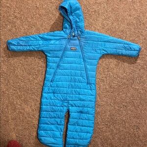 Patagonia Bright Blue 12M Snowsuit. Hardly worn.